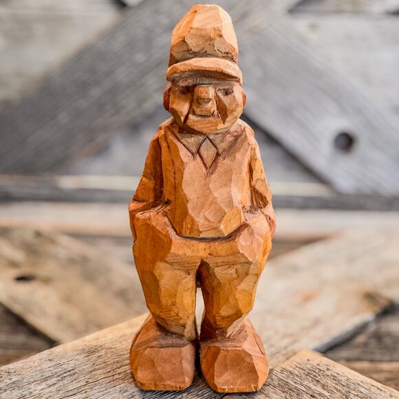 1993 Vintage Folk Art HandCarved Wooden Old Man “Oskar” w Hands in Pockets-6.5”H - Picture 1 of 9